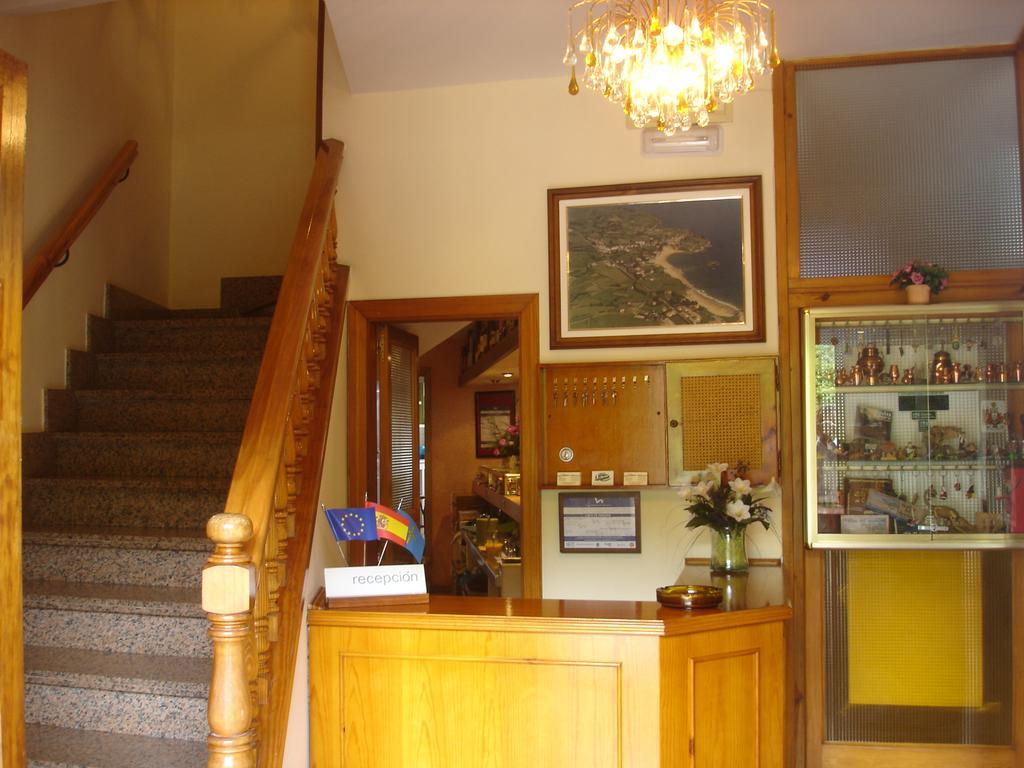 Hotel Monte Y Mar Colunga Exterior photo